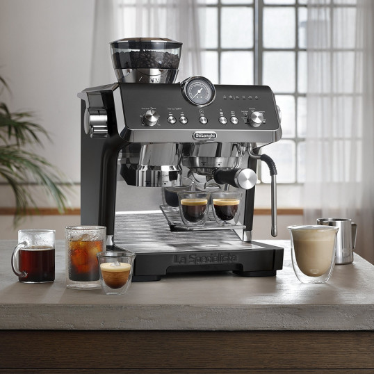 Ріжкова кавоварка DeLonghi EC 9555 BK La Specialista Opera