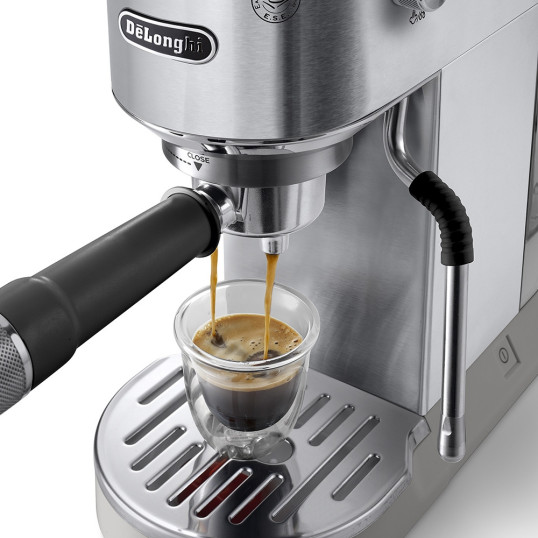 Ріжкова кавоварка DeLonghi EC 890 M Dedica Duo