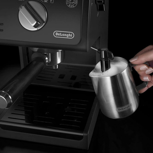 Ріжкова кавоварка DeLonghi ECP 31.21 BK