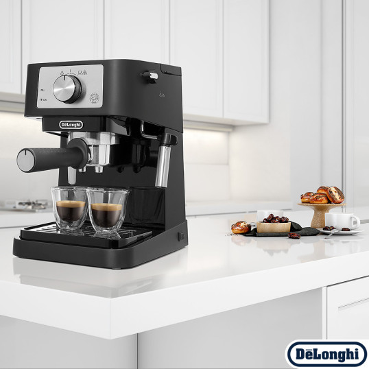 Ріжкова кавоварка DeLonghi EC 260 BK