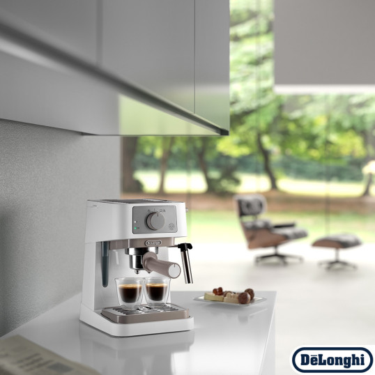 Ріжкова кавоварка DeLonghi EC 260 W