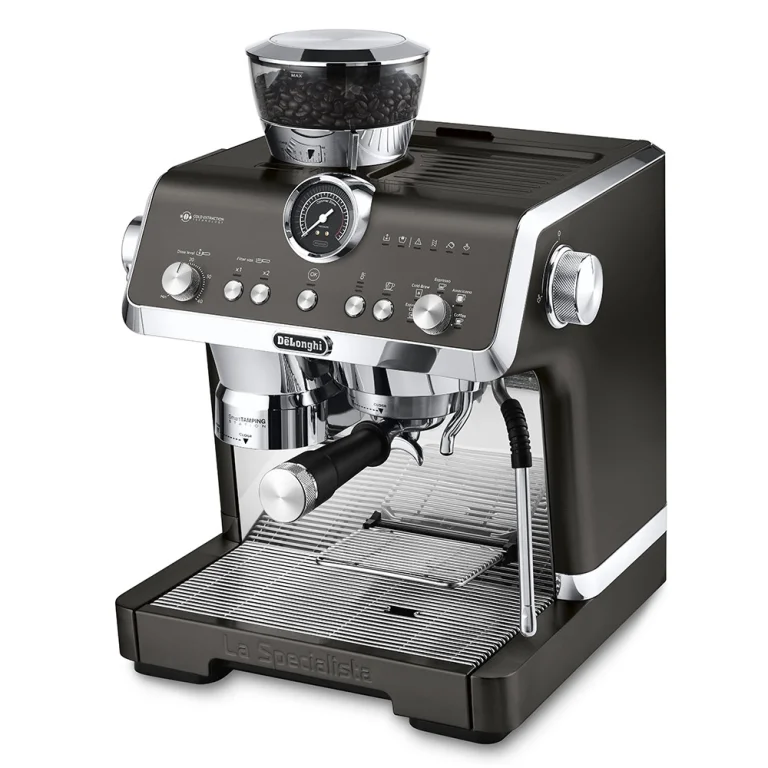 Рожковая кофеварка DeLonghi EC 9555 BK La Specialista Opera