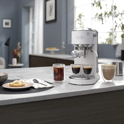 Рожковая кофеварка DeLonghi EC 890 WI Dedica Duo