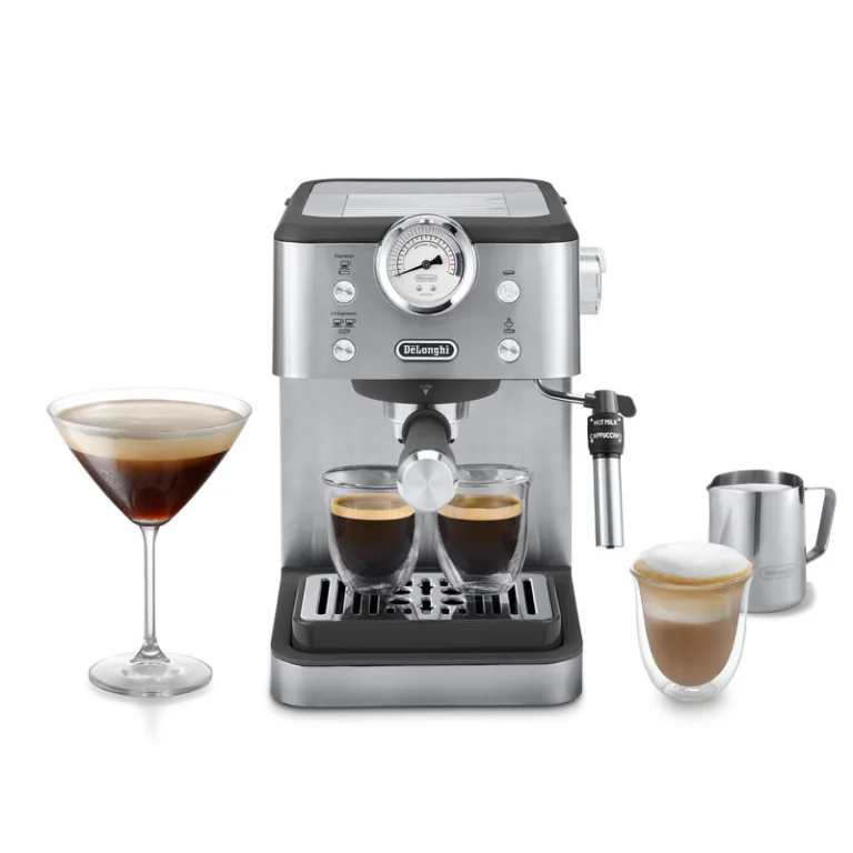 Рожковая кофеварка DeLonghi EM 450 M Classic